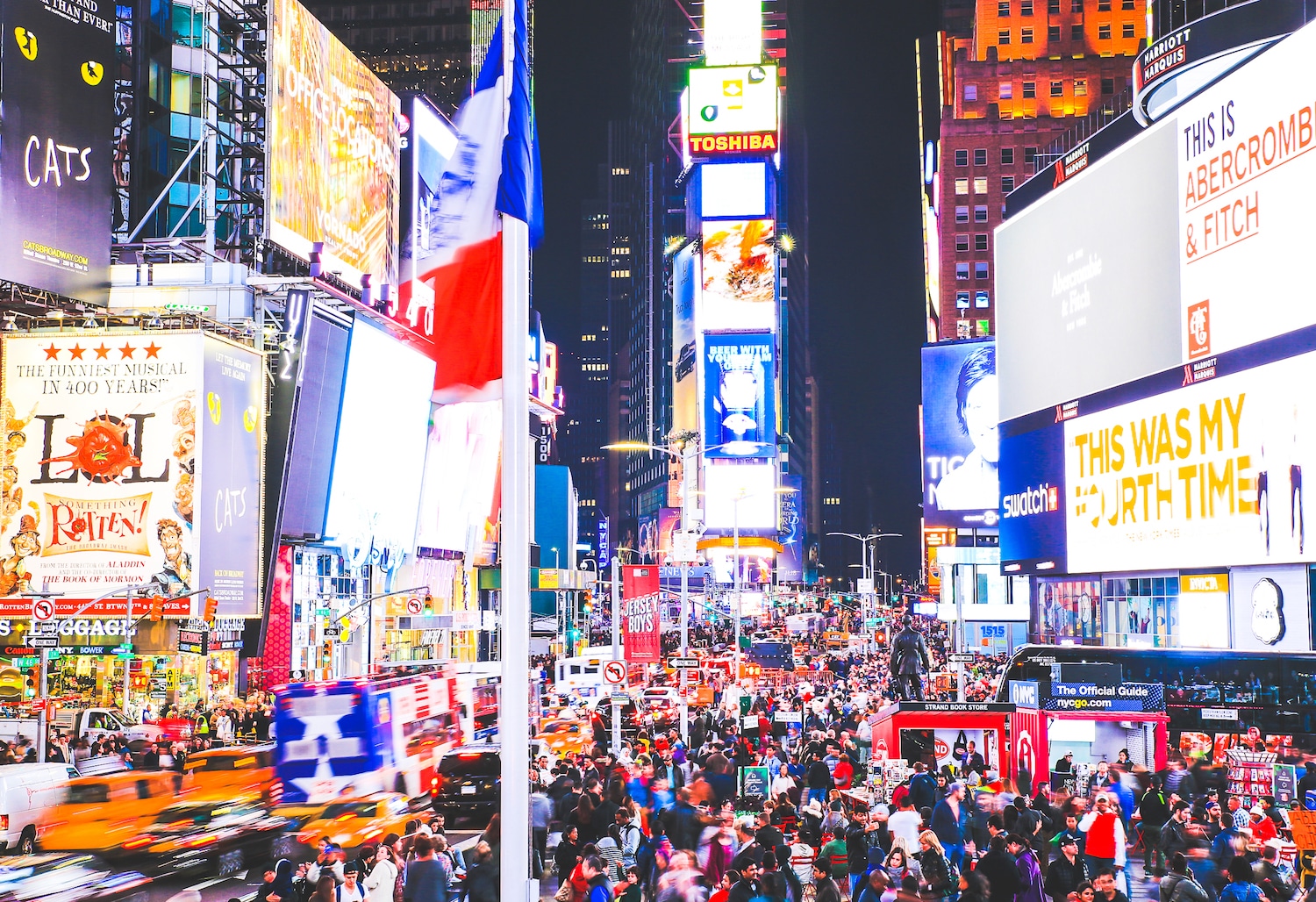 times-square-nuit-new-york L'hôtel CitizenM Times Square, mon avis